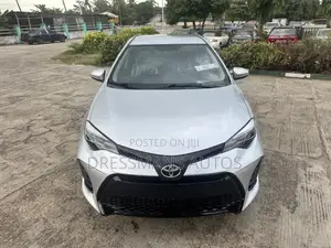 Toyota Corolla 2016 Silver