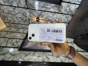 Apple iPhone 13 128 GB White