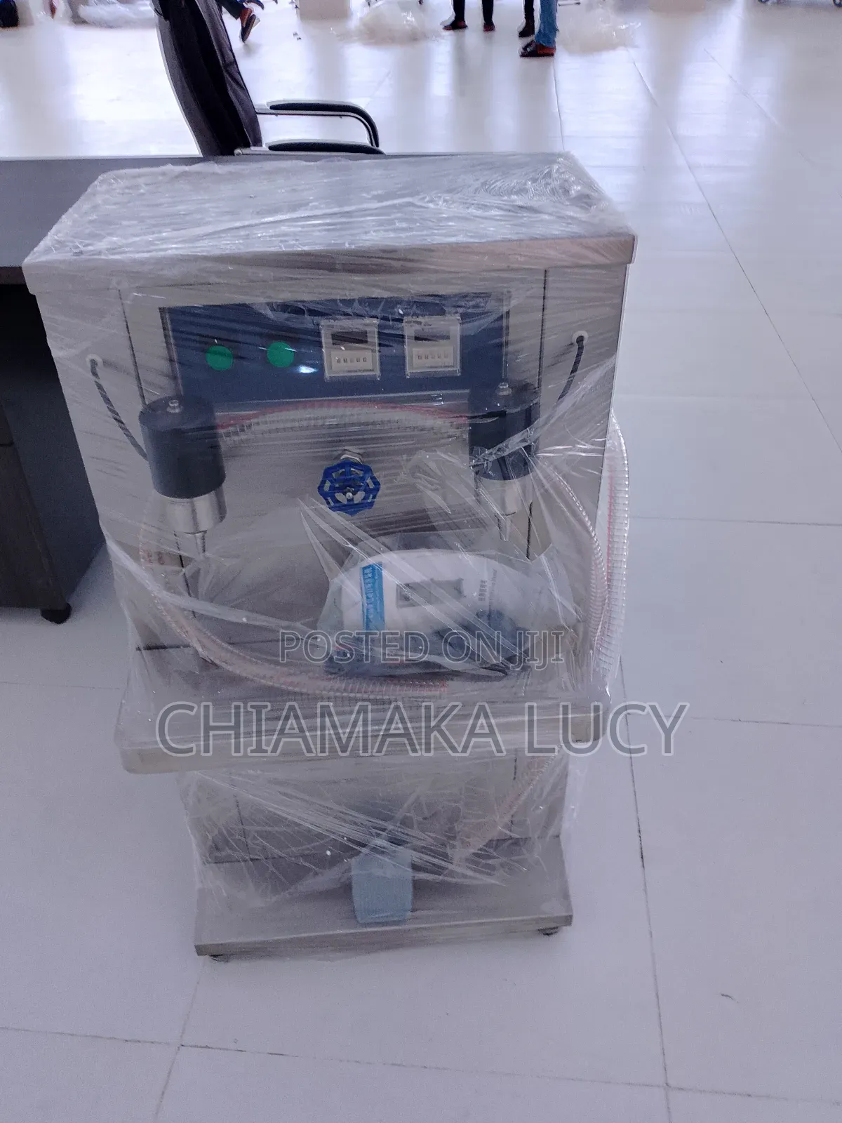 Double Nozzle Liquid Filling Machine