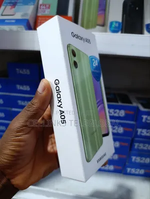 New Samsung Galaxy A05 64 GB Black