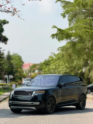 Land Rover Range Rover Vogue 2023 Black