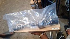 Steering Kknuckle Camry 2013