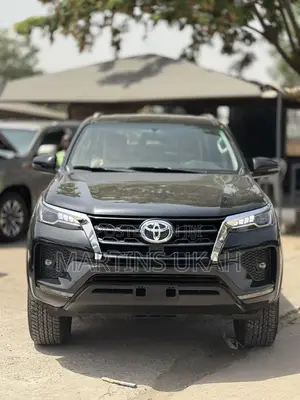 Toyota Fortuner 3.0 D AWD 2024 Black