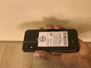 Apple iPhone XR 64 GB Black