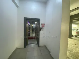 2bdrm Apartment in Lekki Phase 1 for rent