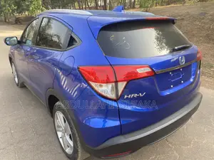 Honda HR-V Touring AWD 2019 Blue