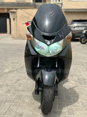 Suzuki Burgman 2016 Black