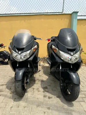 Suzuki Burgman 2016 Black