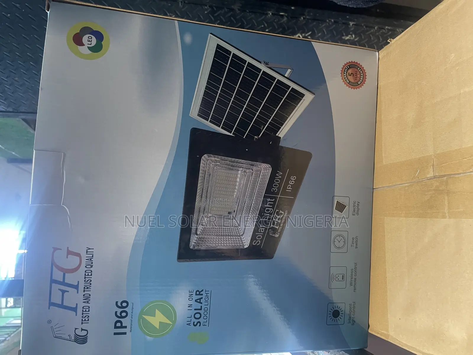 FFG 300w Solar Flood Light
