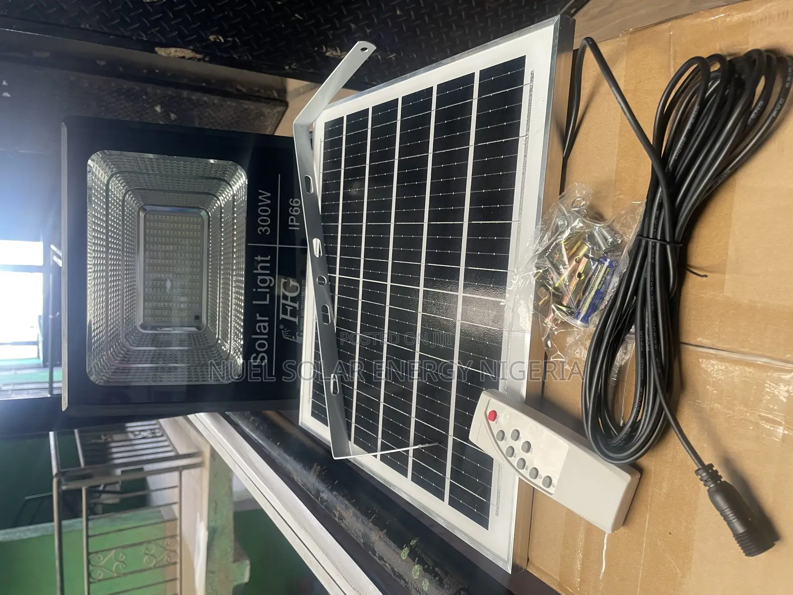FFG 300w Solar Flood Light