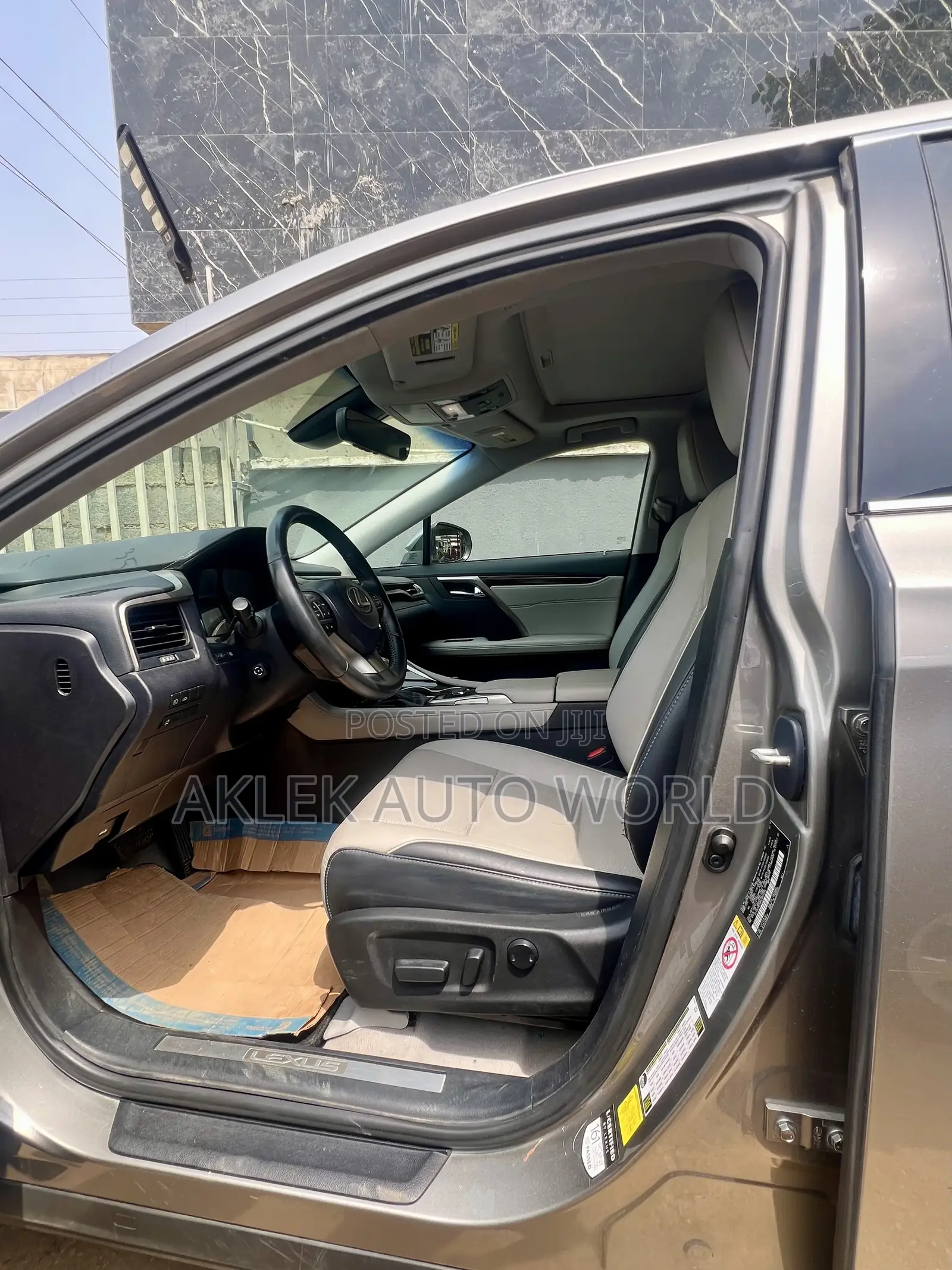 Lexus RX 2017 Gold