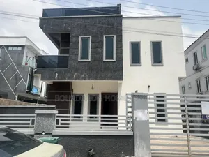 5bdrm Duplex in Ikota Villa Estate for rent