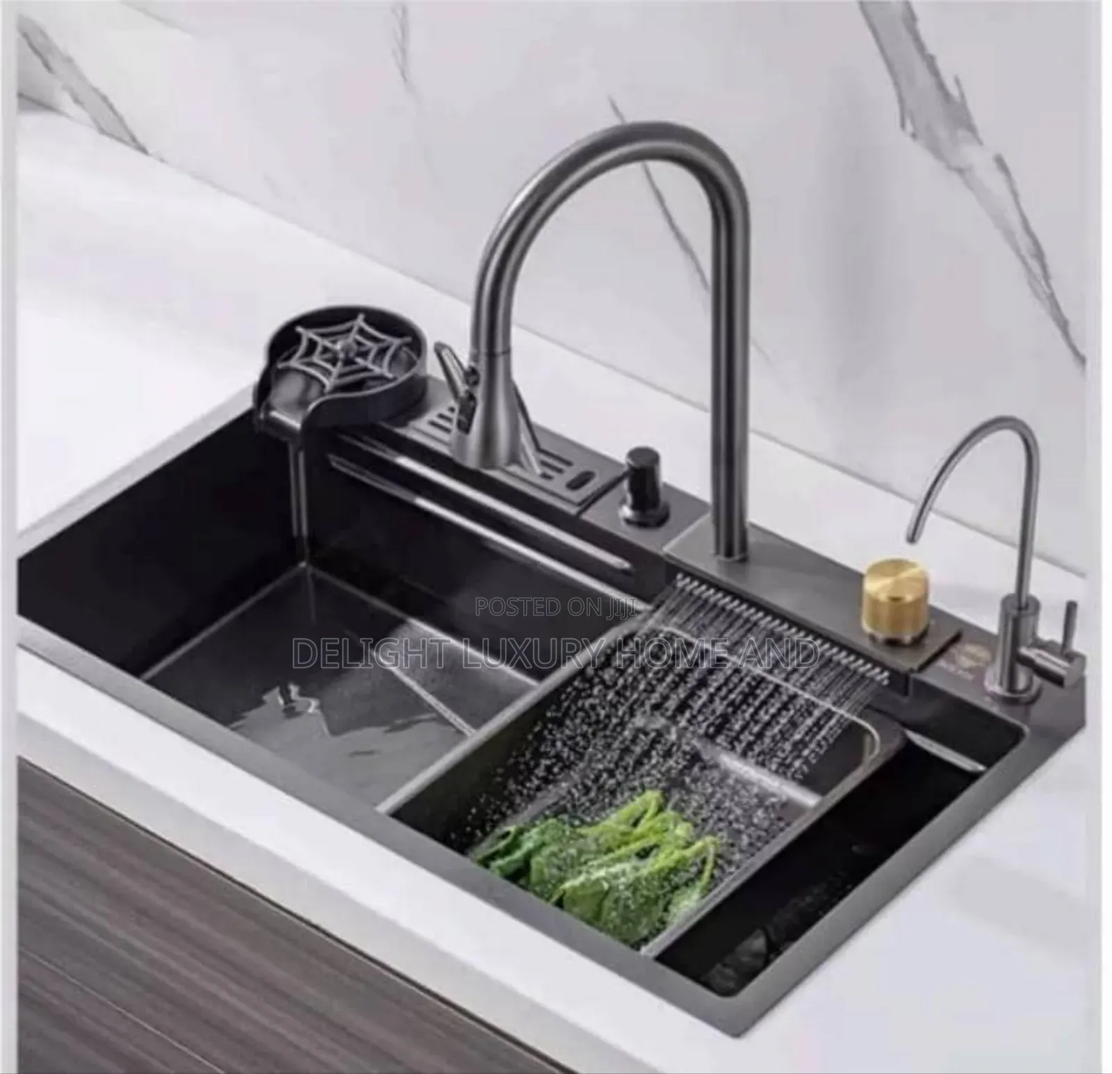 Special Sink for Your Kitchen With Complete Accessories