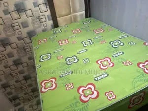 4by6 Mouka Form Bed and Bed Frame