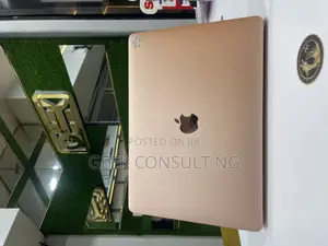 Laptop Apple MacBook Air 2018 8GB Intel Core i5 SSD 256GB