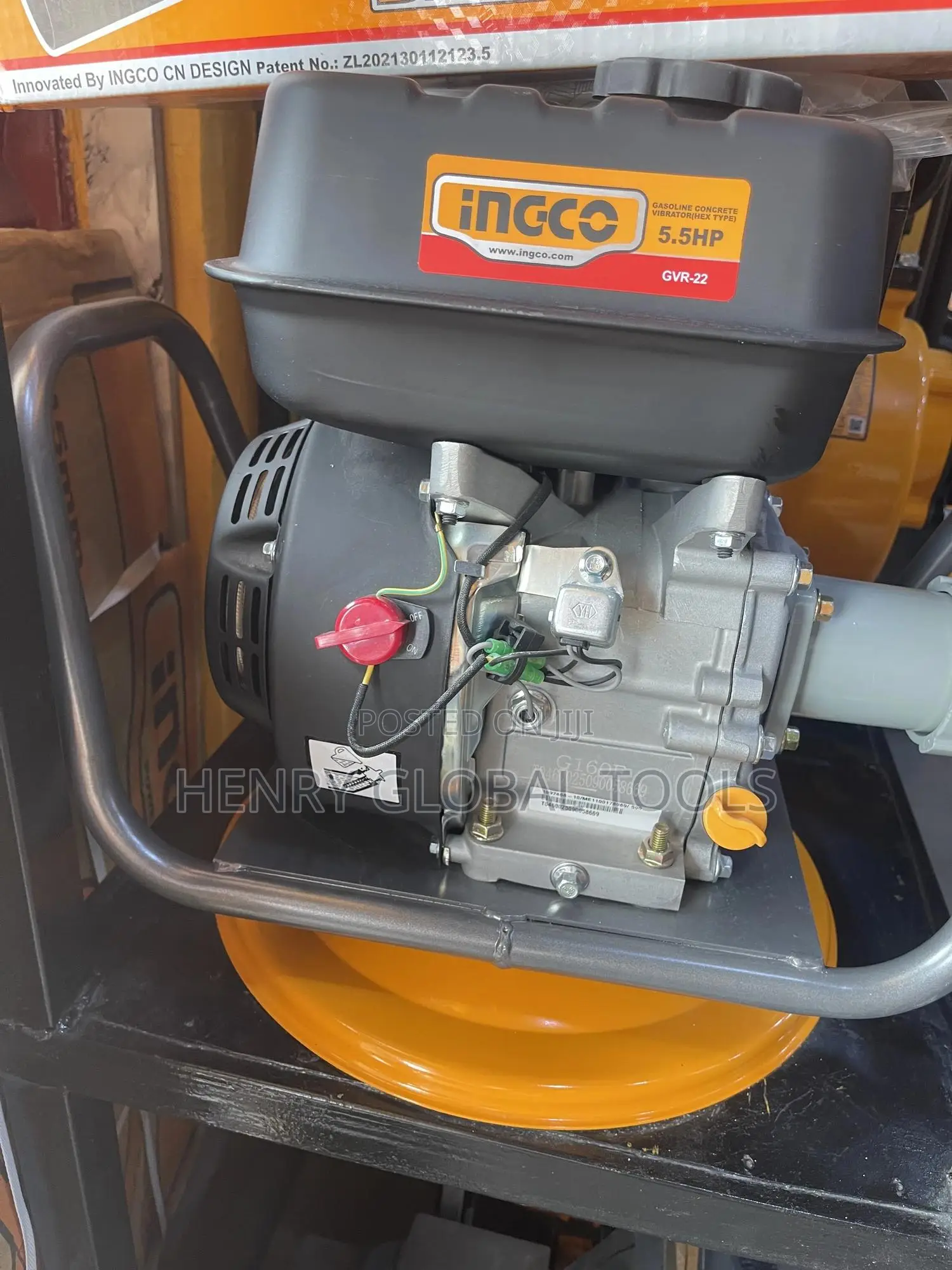 Ingco Gasoline Concrete Vibrator Machine