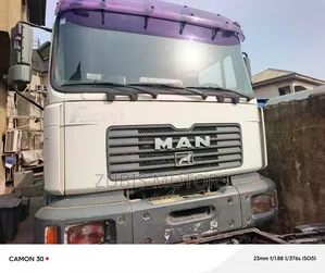 Man Diesel Commander Tippa 6 Tire With Auxiliary Gear