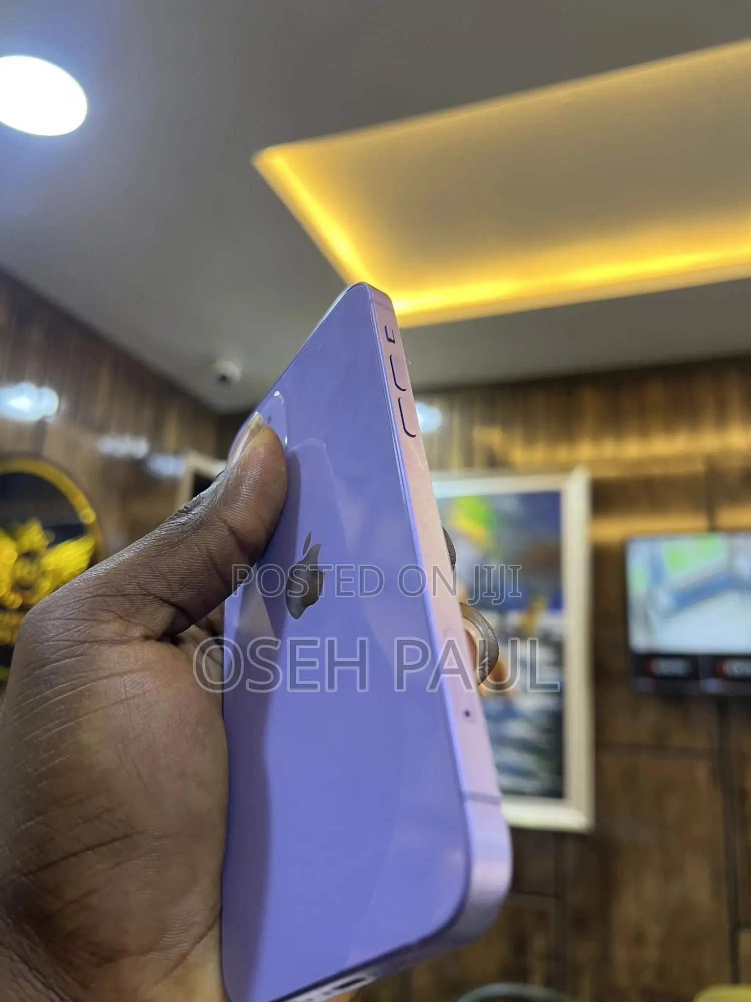 Apple iPhone 12 64 GB Purple