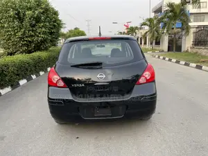 Nissan Versa 2009 Black
