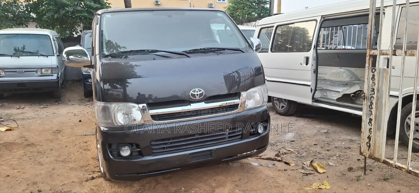 Toyota HiAce 2010 Grey