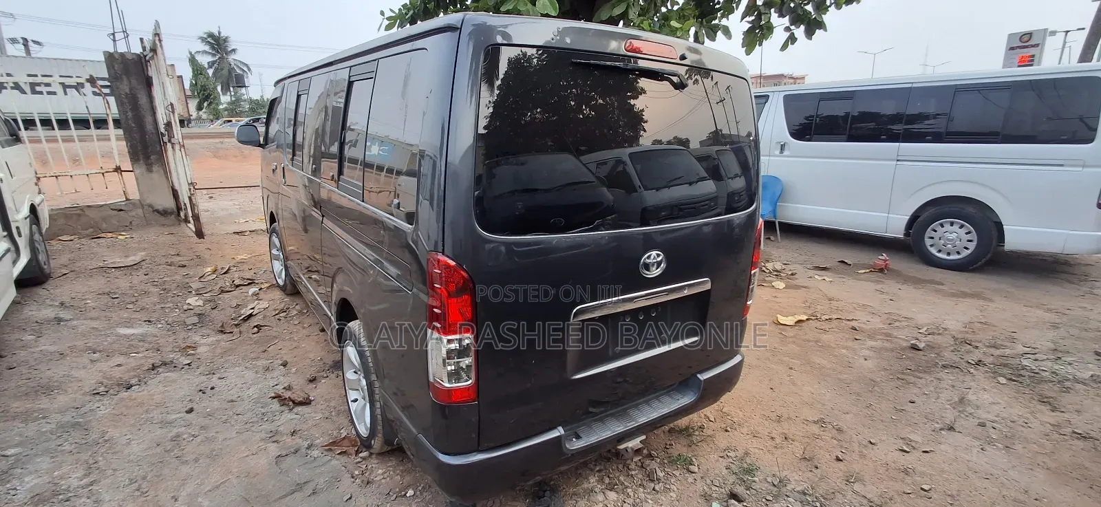 Toyota HiAce 2010 Grey