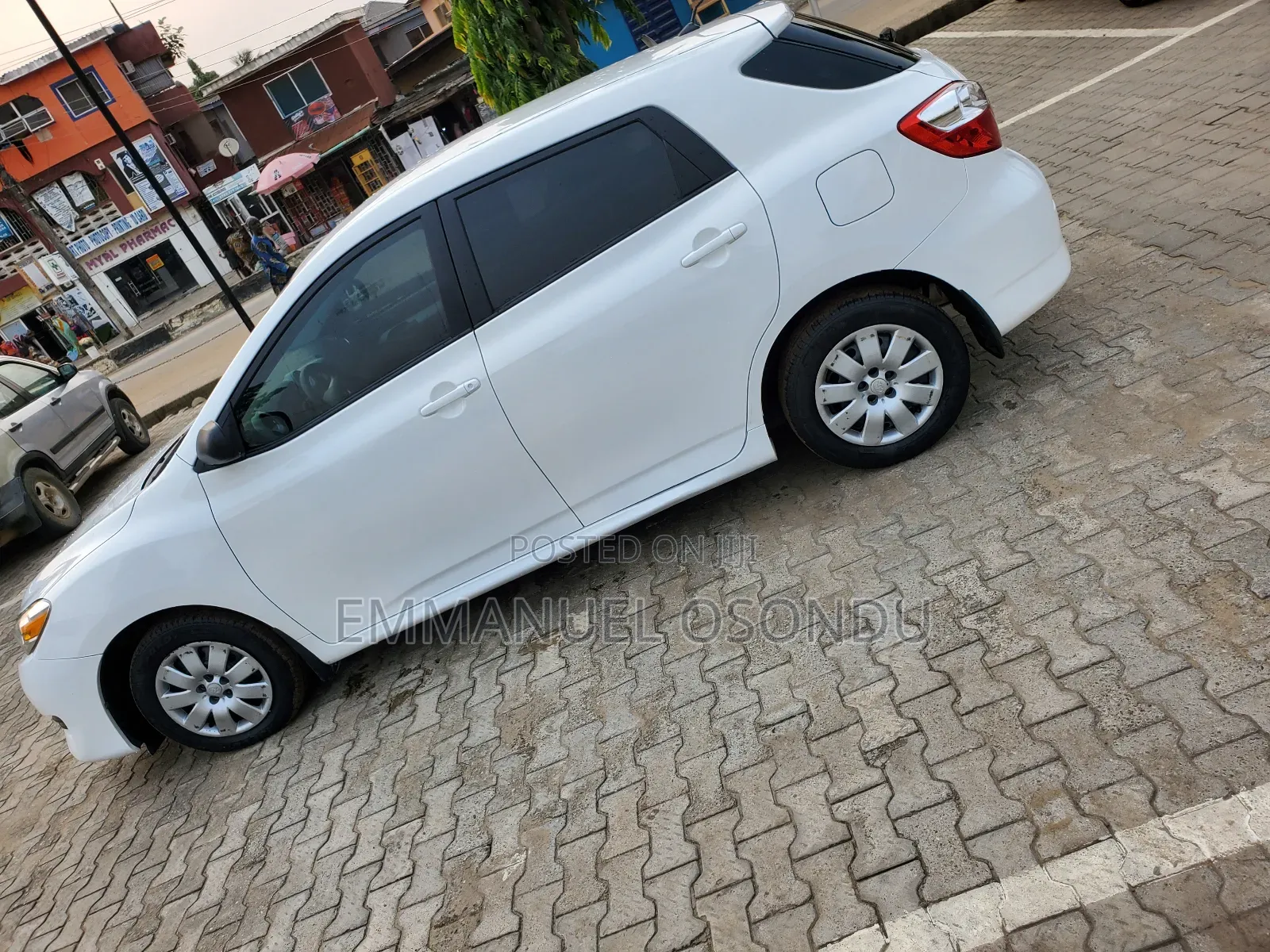 Toyota Matrix 2014 White