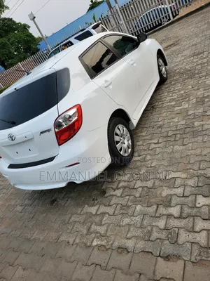 Toyota Matrix 2014 White