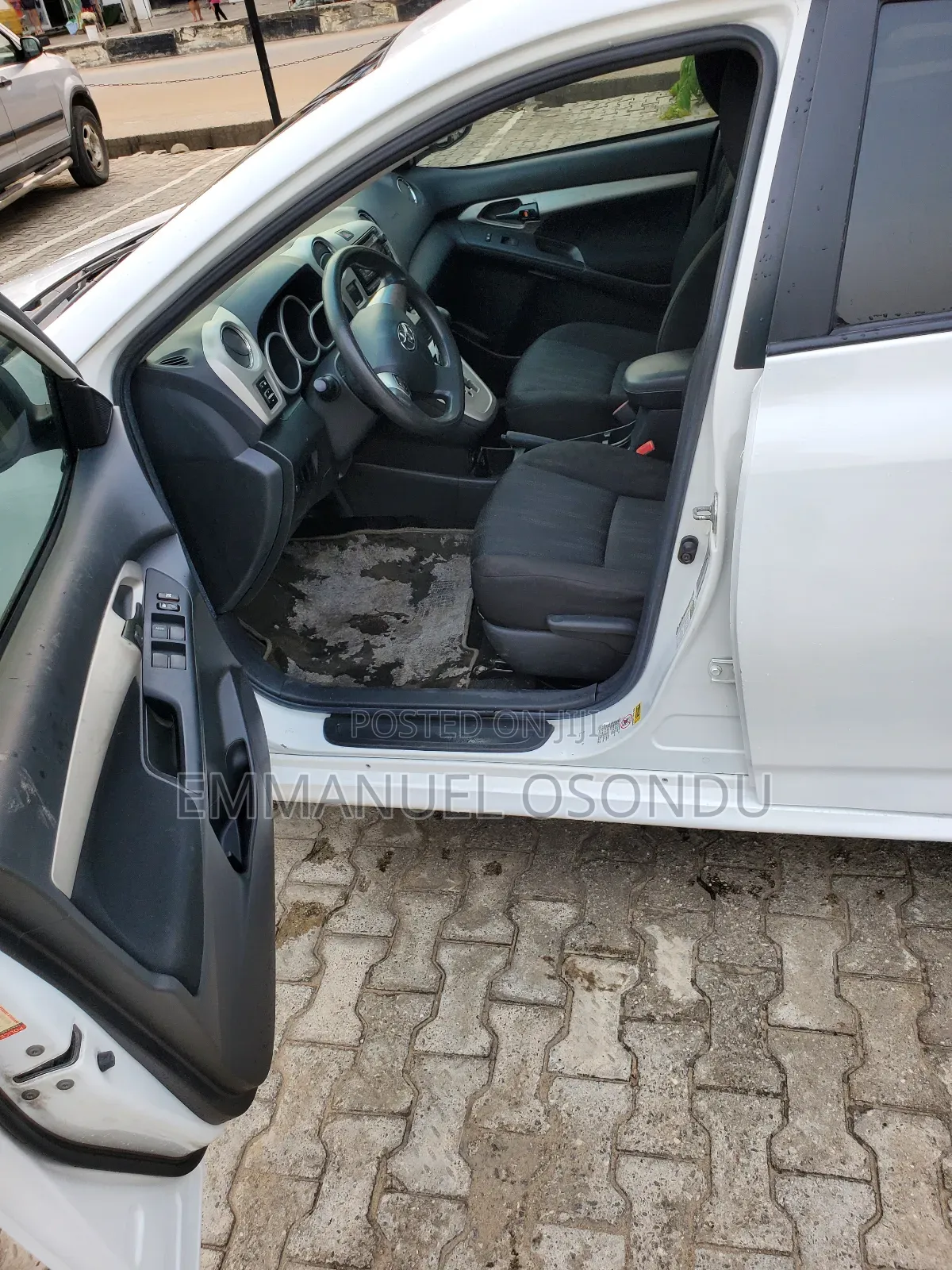 Toyota Matrix 2014 White