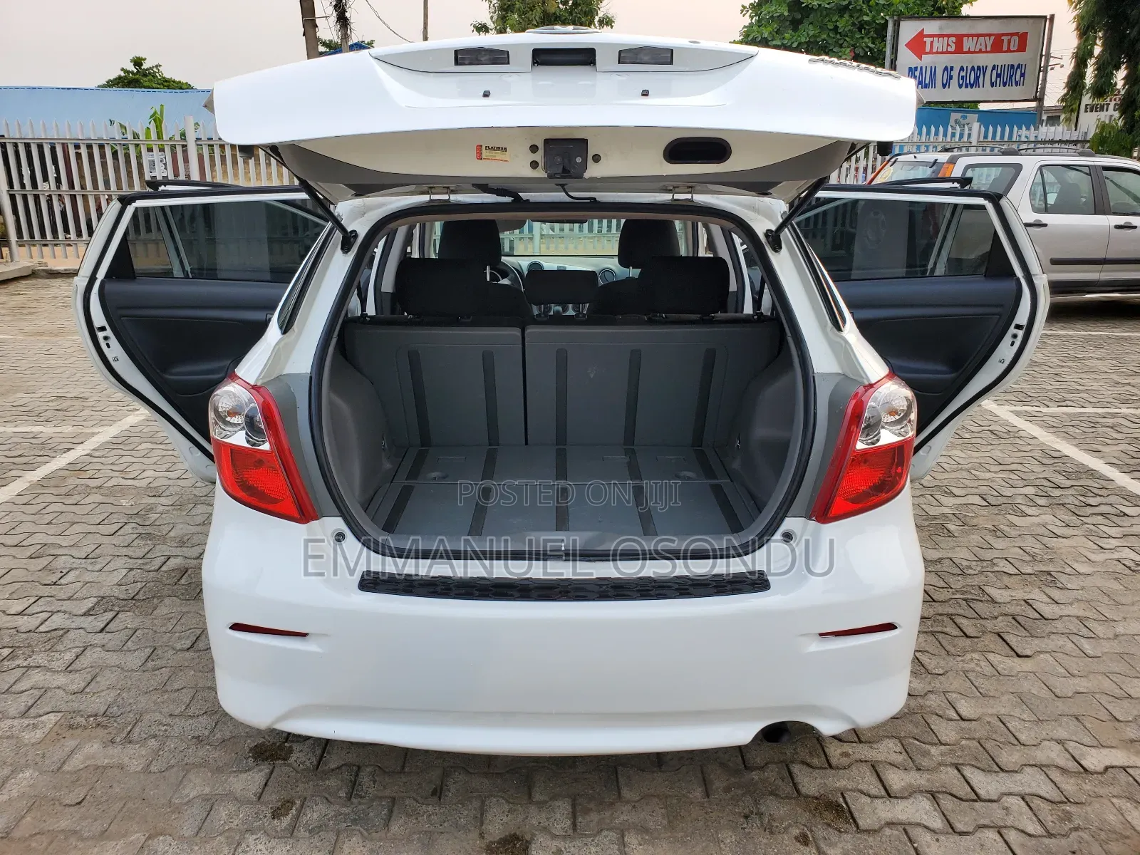 Toyota Matrix 2014 White