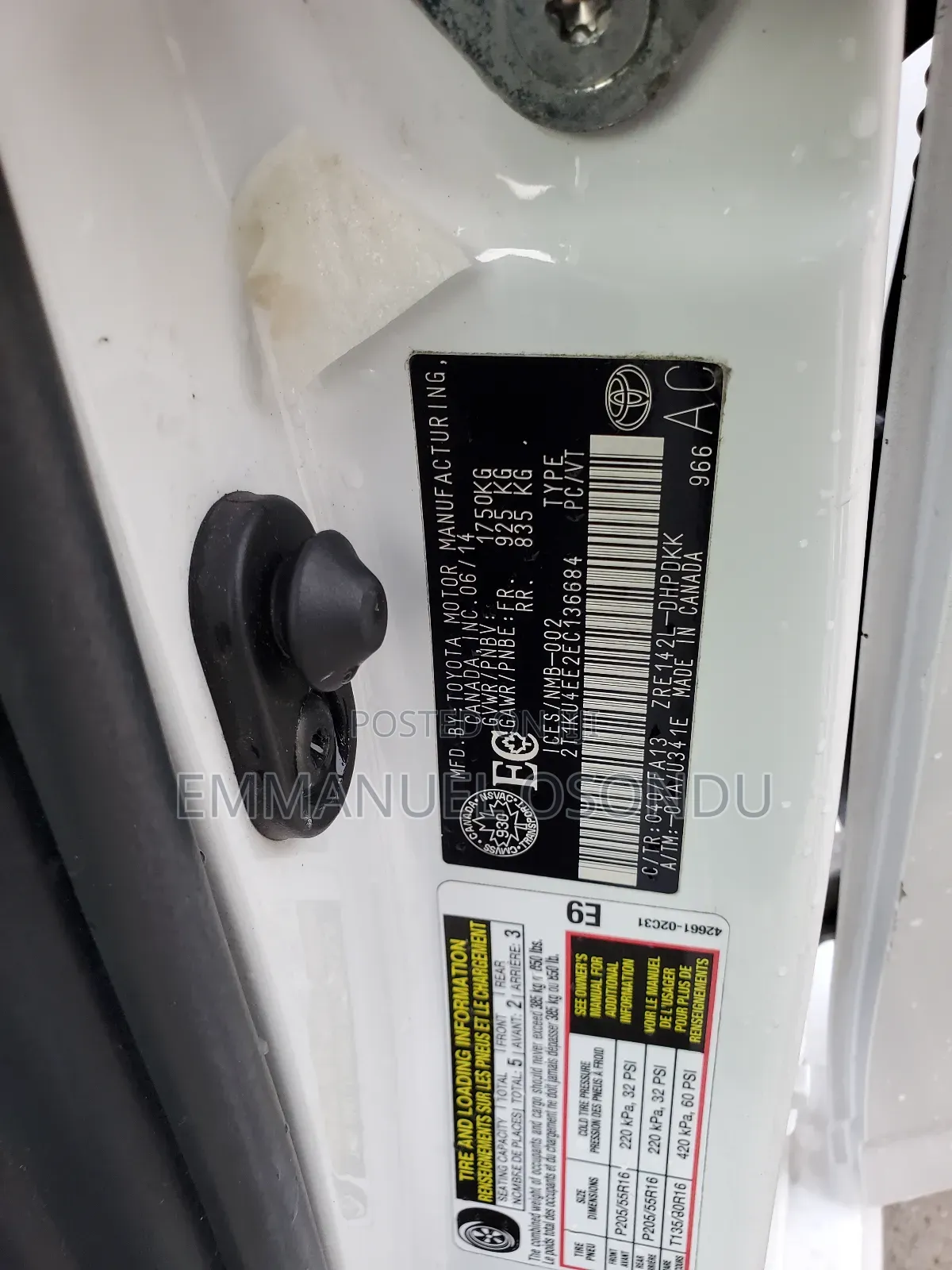 Toyota Matrix 2014 White