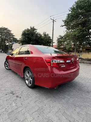 Toyota Camry SE Sport 4dr Sedan (2.5L 4cyl 6A) 2014 Red