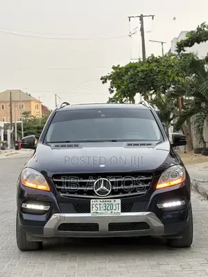Mercedes-Benz M Class ML 350 4Matic 2012 Blue