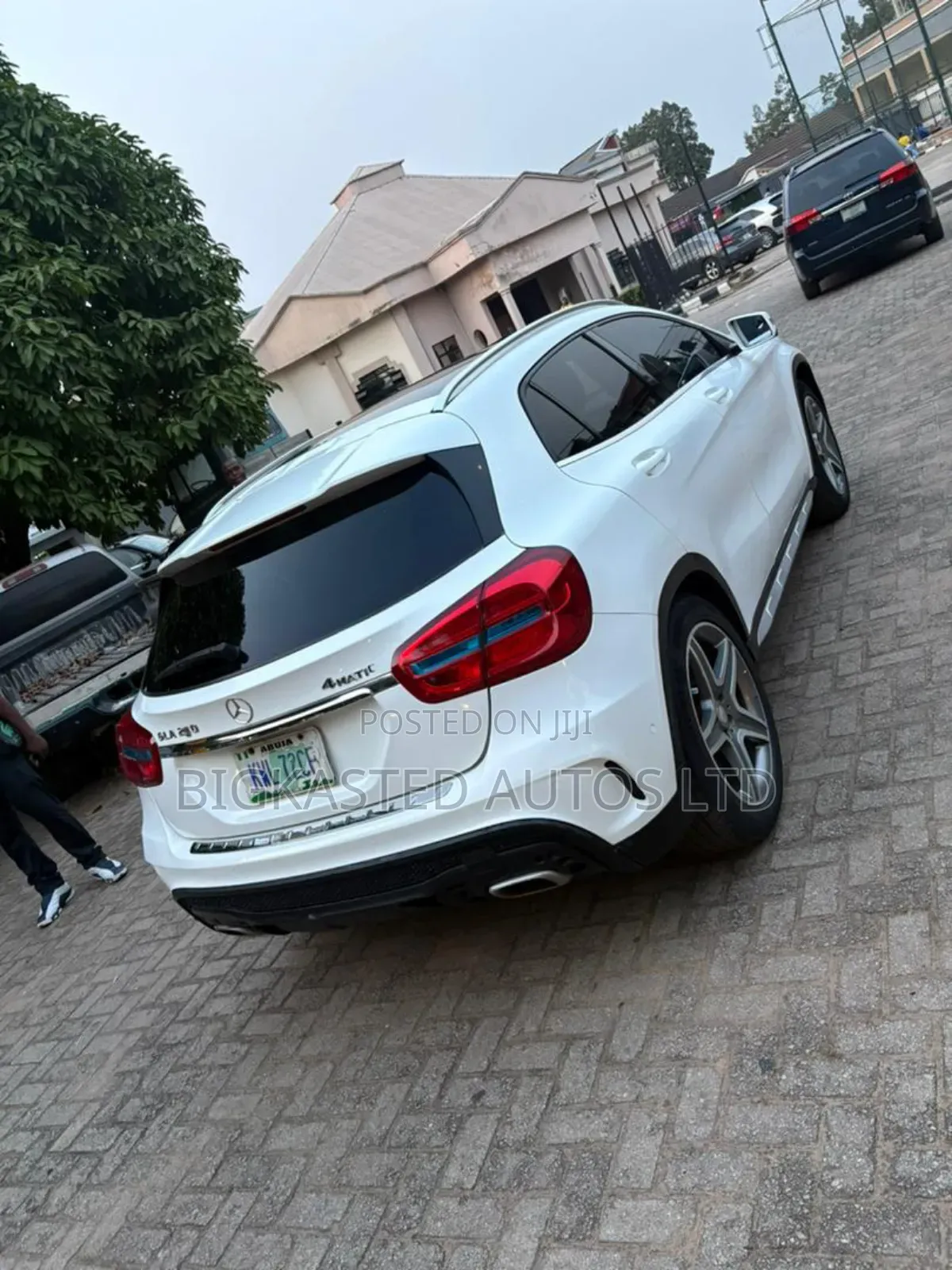 Mercedes-Benz GLA 250 2016 White