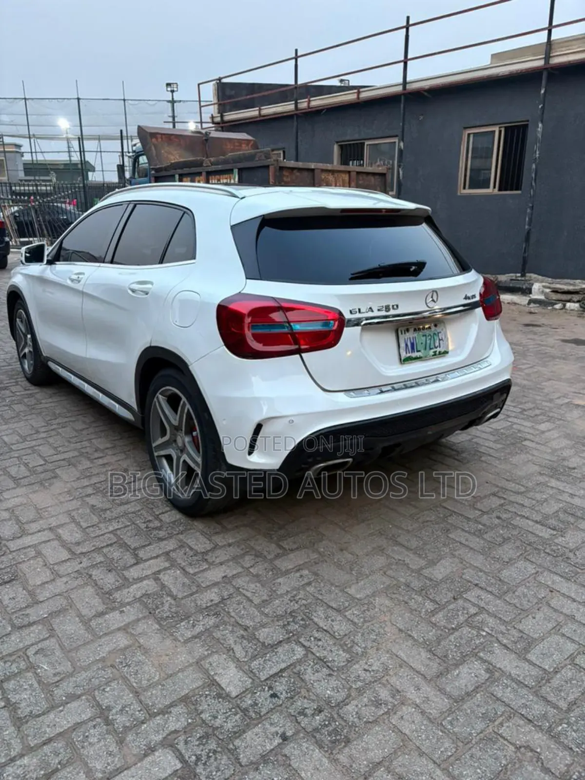 Mercedes-Benz GLA 250 2016 White