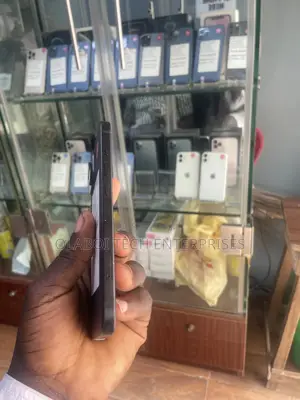 Apple iPhone 15 128 GB Black