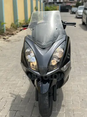 Yamaha Majesty 2017 Gray