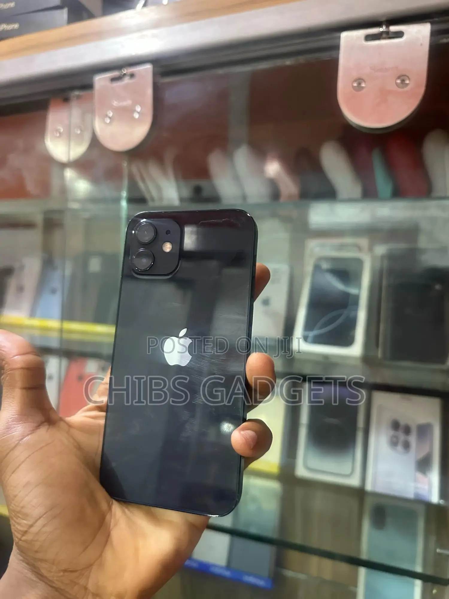 Apple iPhone 12 64 GB Black