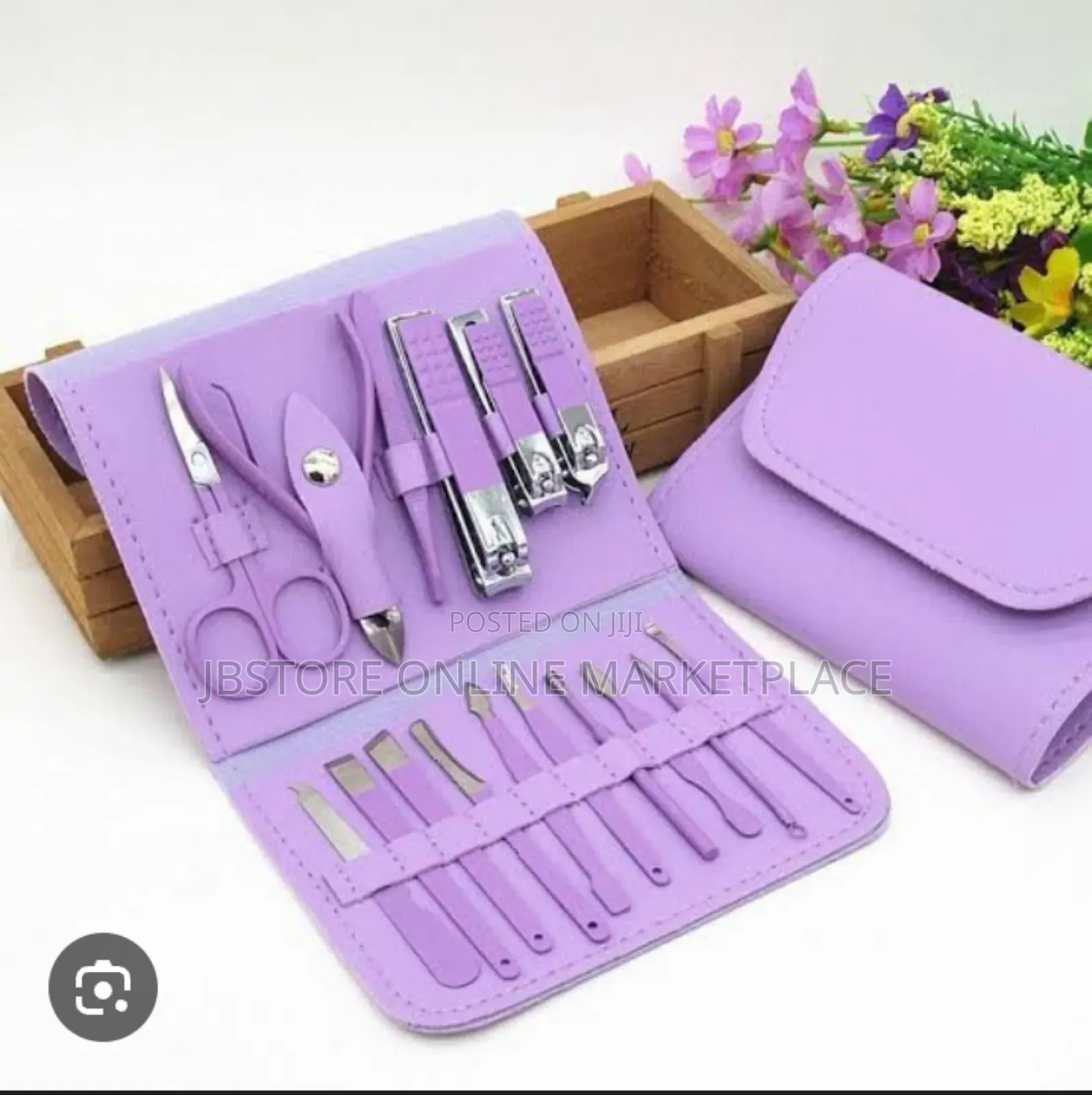 16 Pieces Manicure and Pedicure Set