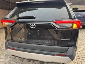Toyota RAV4 Adventure AWD 2020 Black