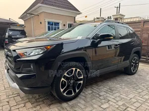 Toyota RAV4 Adventure AWD 2020 Black