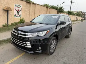 Toyota Highlander XLE 2019 Black