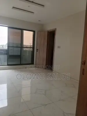 3bdrm Apartment in De Avocado, Abijo for rent