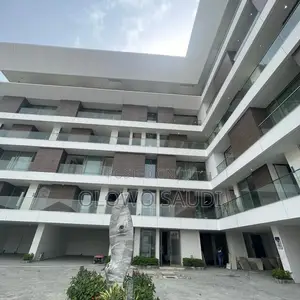 4bdrm Apartment in Lekki Phase 1, Lagos for sale