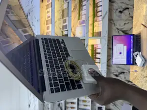 Laptop Apple MacBook Air 2017 8GB Intel Core i5 SSD 256GB