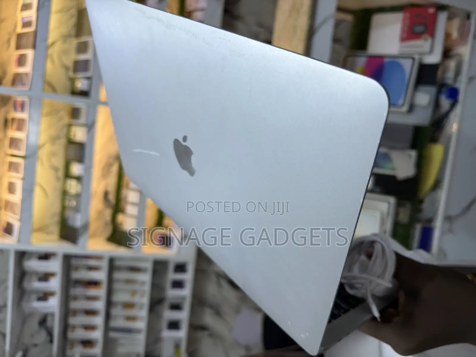 Laptop Apple MacBook Pro 2019 16GB Intel Core i7 SSD 256GB