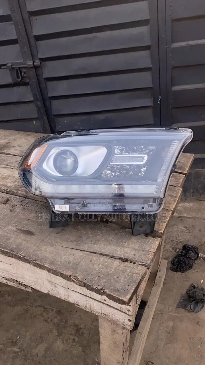 Dodge Durango 2016 Model Headlight Set.
