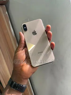 Apple iPhone XS 64 GB Gold