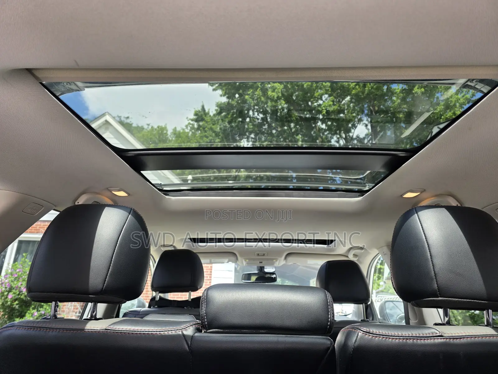 Nissan Pathfinder Platinum 2019 White