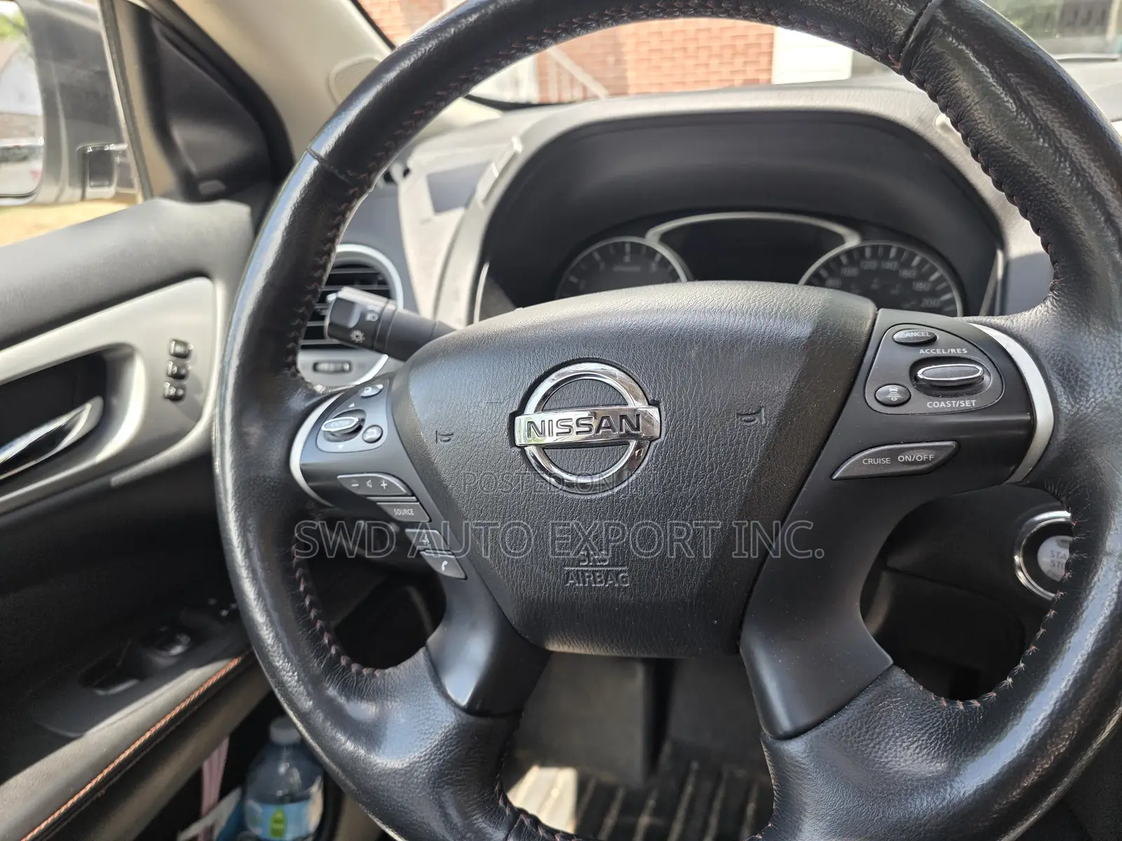 Nissan Pathfinder Platinum 2019 White