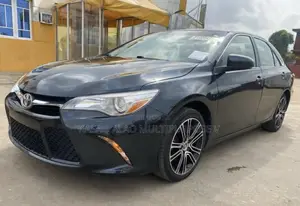 Toyota Camry SE w/Special Edition Pkg (2.5L 4cyl 6A) 2016 Blue